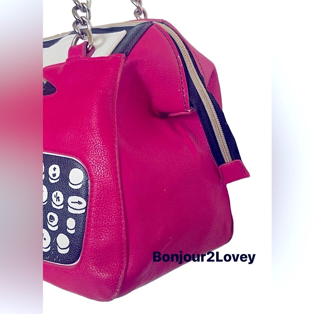Betsey Johnson Pink Typewriter Handbag. Rare Hard to find Collectors piece - Picture 5 of 12